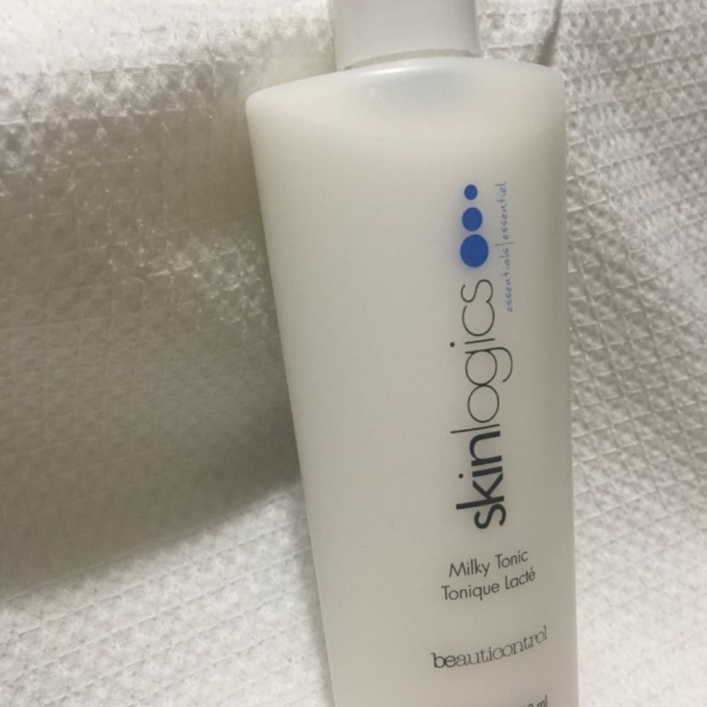 Skinlogics Milky Tonic